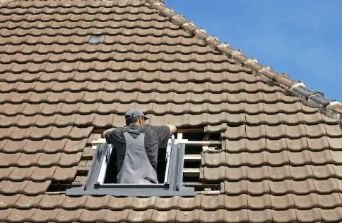Pose de velux - Vaulx-en-Velin
